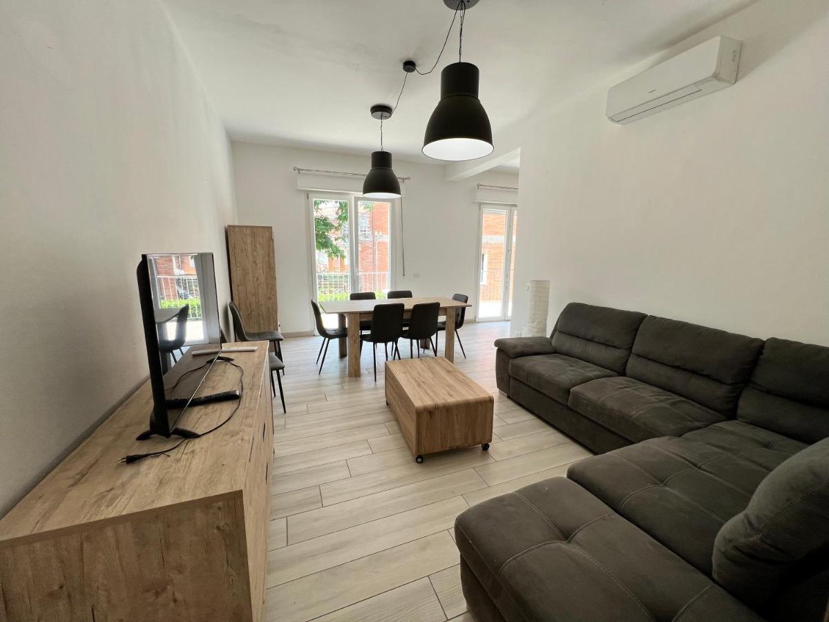I Lecci Villa Livorno Ngoại thất bức ảnh