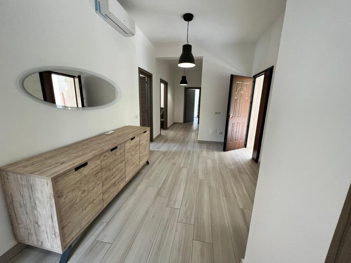 I Lecci Villa Livorno Ngoại thất bức ảnh